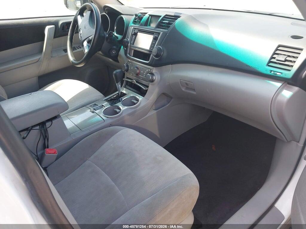 5TDBK3EH2DS265136 2013 TOYOTA HIGHLANDER photo no. 5