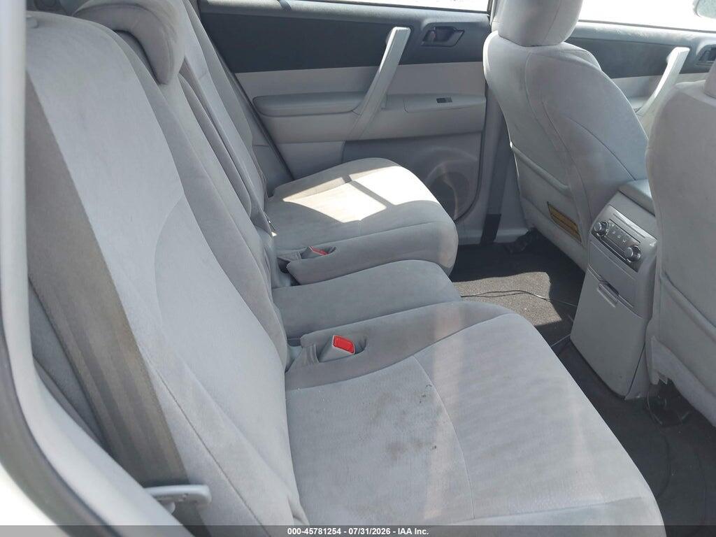 5TDBK3EH2DS265136 2013 TOYOTA HIGHLANDER photo no. 8