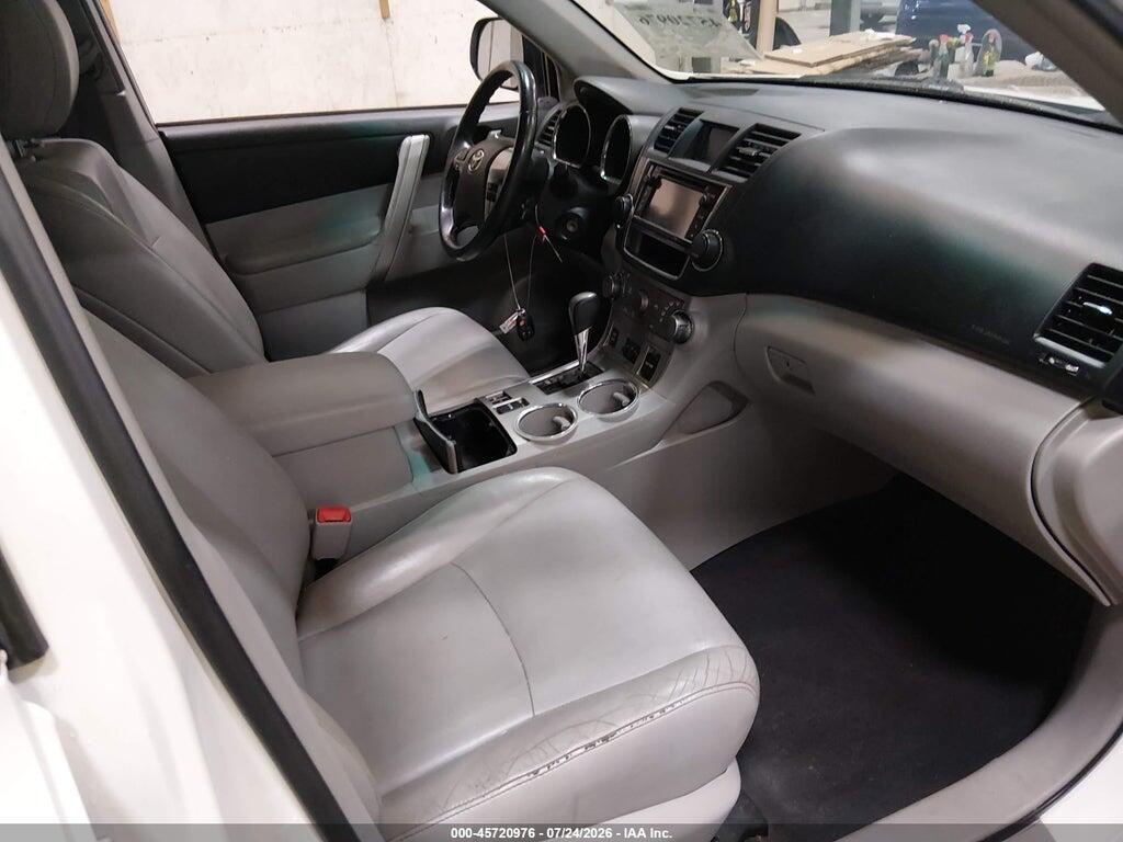 5TDBK3EHXDS275011 2013 TOYOTA HIGHLANDER photo no. 5
