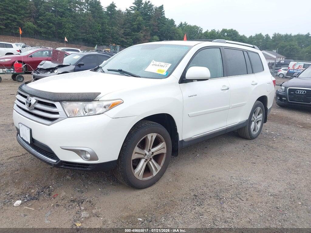 5TDDK3EH8DS257941 2013 TOYOTA HIGHLANDER photo no. 2