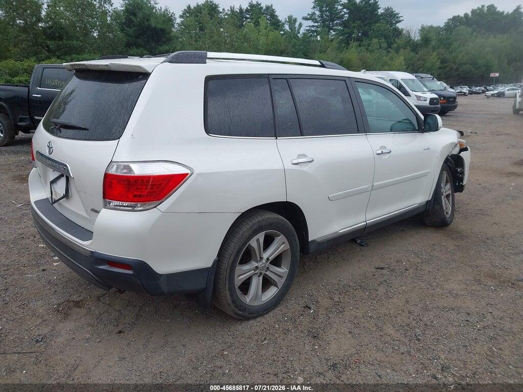 5TDDK3EH8DS257941 2013 TOYOTA HIGHLANDER photo no. 4