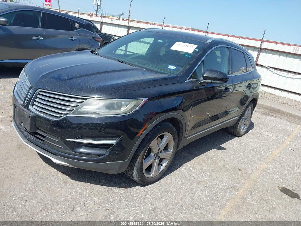 5LMCJ1C98JUL00530 2018 LINCOLN MKC photo no. 2