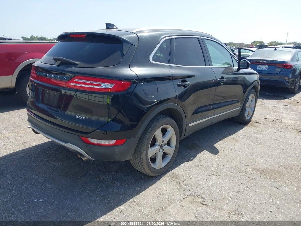 5LMCJ1C98JUL00530 2018 LINCOLN MKC photo no. 4