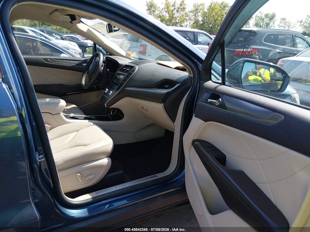5LMCJ1C96JUL28679 2018 LINCOLN MKC photo no. 5