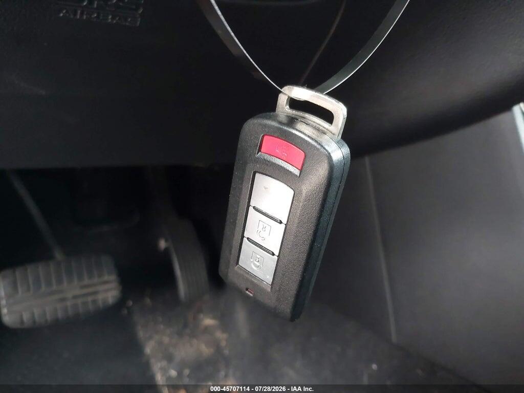 JA4AD3A30FZ012408 2015 MITSUBISHI OUTLANDER photo no. 11