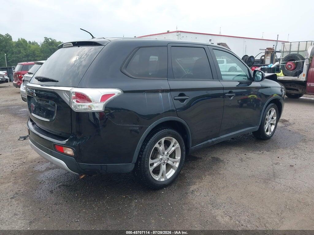 JA4AD3A30FZ012408 2015 MITSUBISHI OUTLANDER photo no. 4