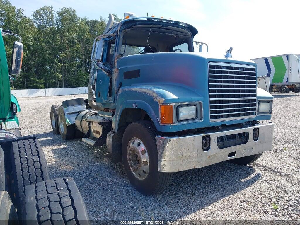 1M1AN09Y1FM021293 2015 MACK 600 photo no. 1