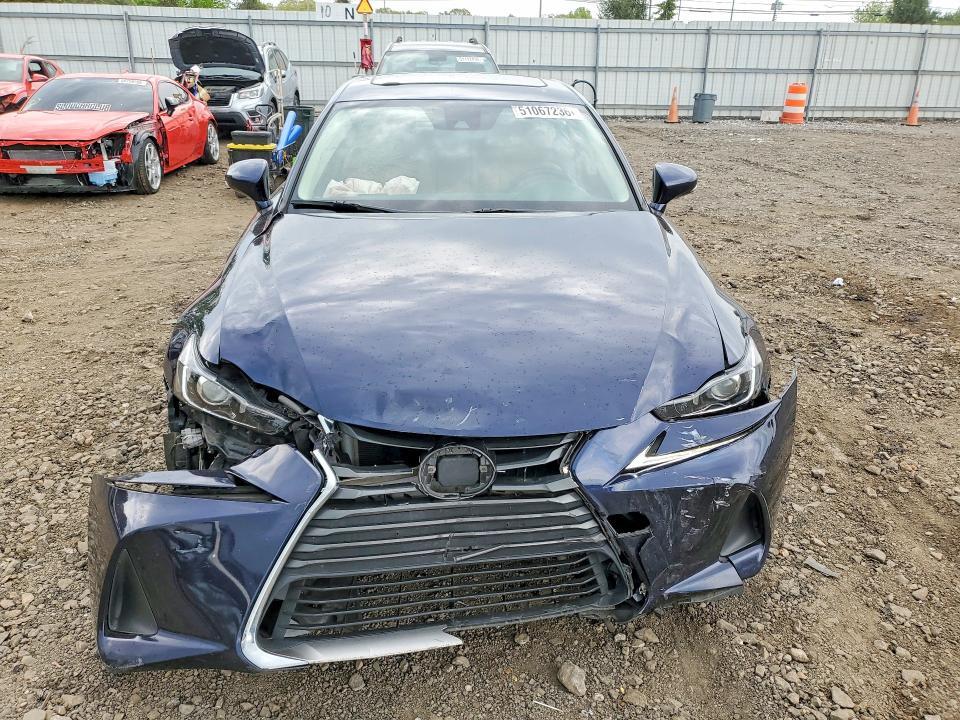 JTHCM1D26H5021726 2017 LEXUS IS photo no. 5