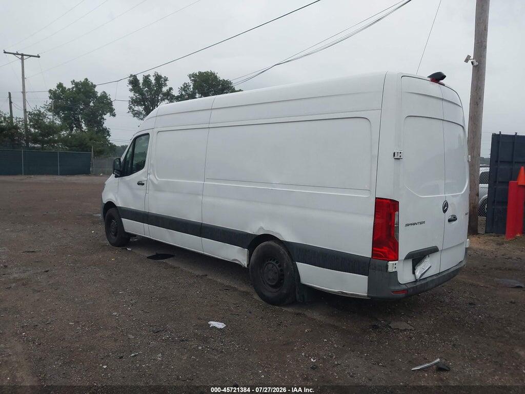 W1W40CHY5LT035055 2020 MERCEDES-BENZ SPRINTER 2500 photo no. 3