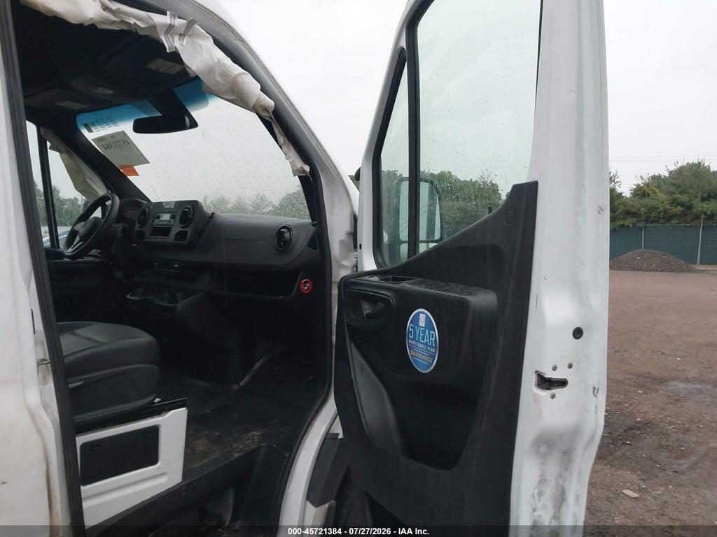 W1W40CHY5LT035055 2020 MERCEDES-BENZ SPRINTER 2500 photo no. 5
