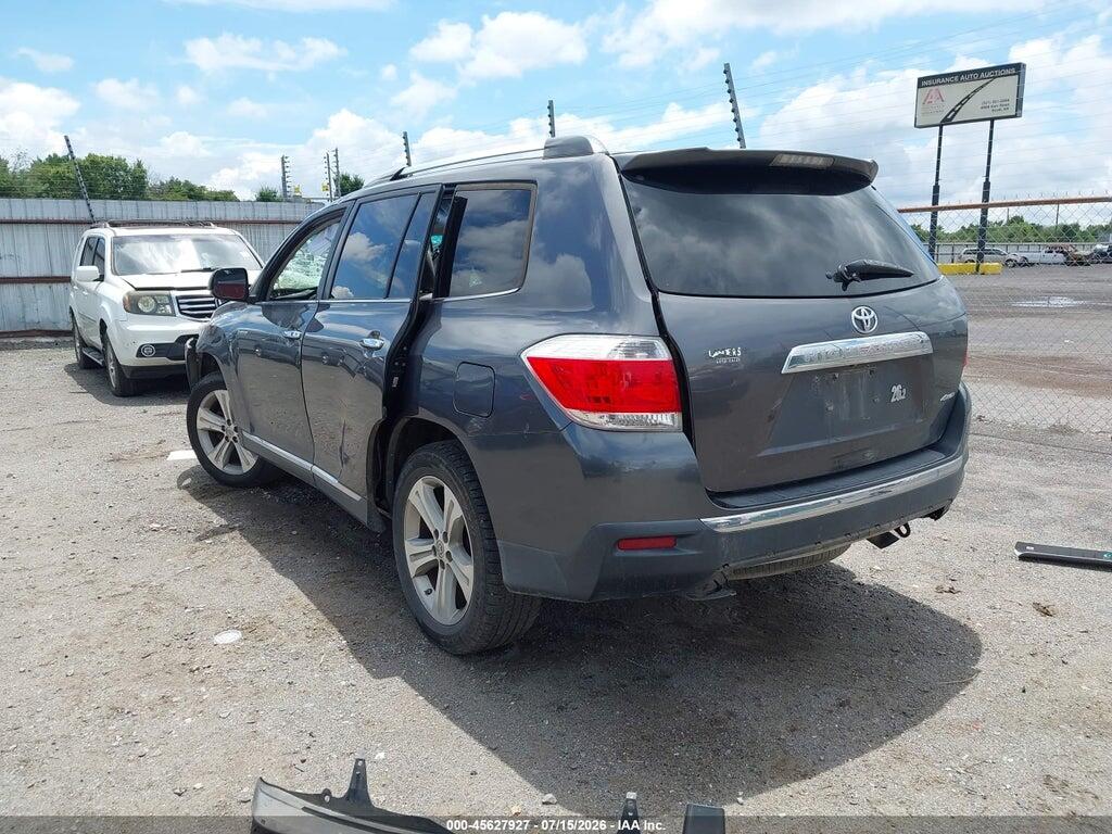 5TDDK3EH8DS237995 2013 TOYOTA HIGHLANDER photo no. 3