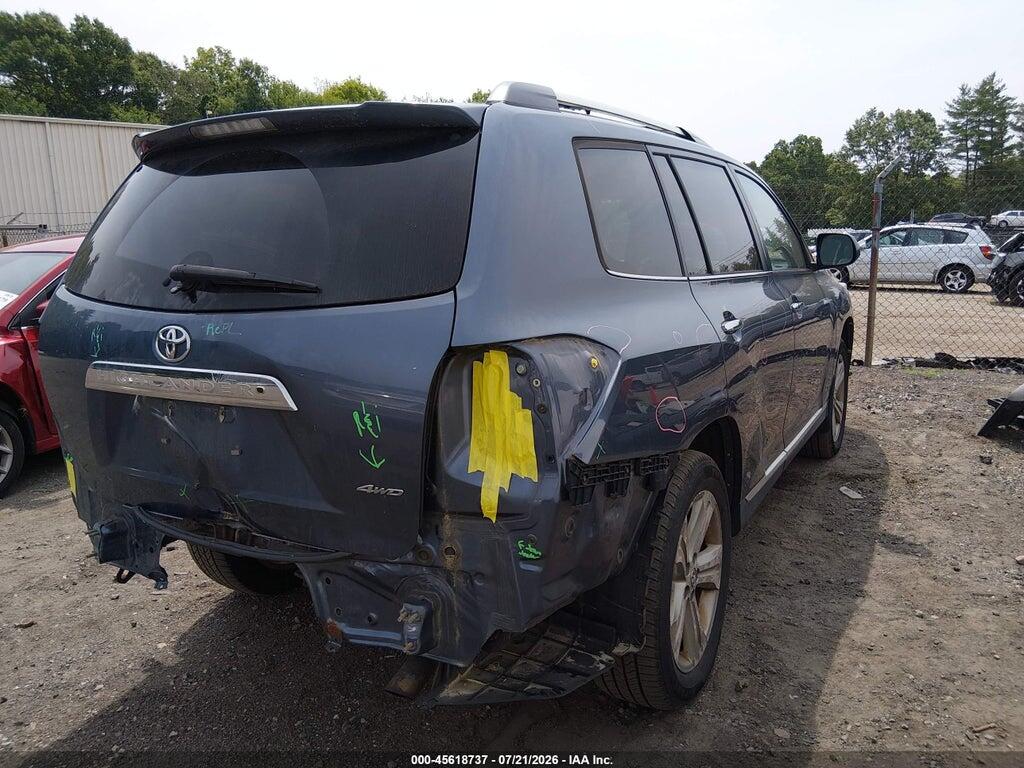 5TDDK3EH0DS192941 2013 TOYOTA HIGHLANDER photo no. 4