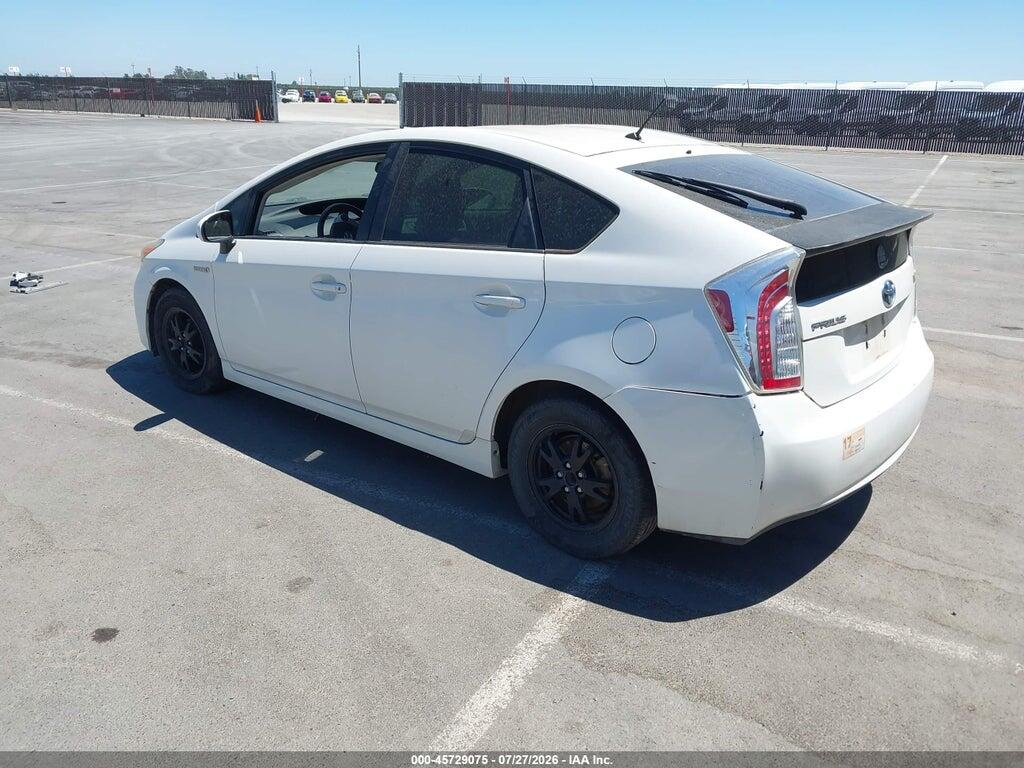 JTDKN3DU8D5617082 2013 TOYOTA PRIUS photo no. 3