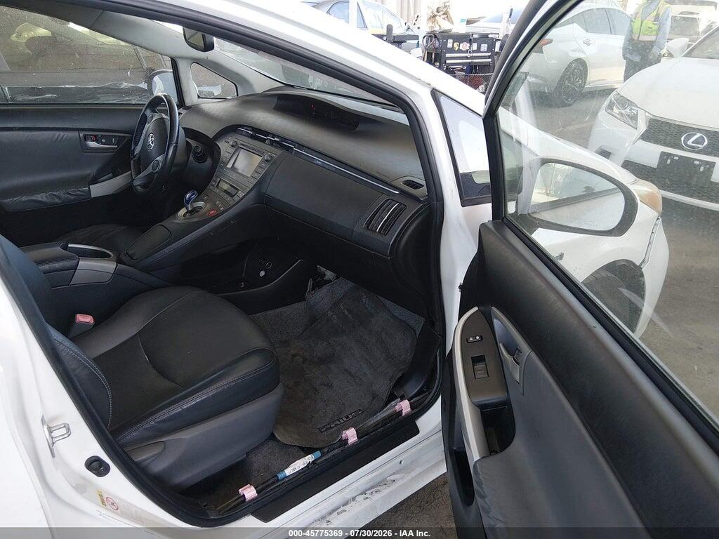 JTDKN3DU0D1725316 2013 TOYOTA PRIUS photo no. 5