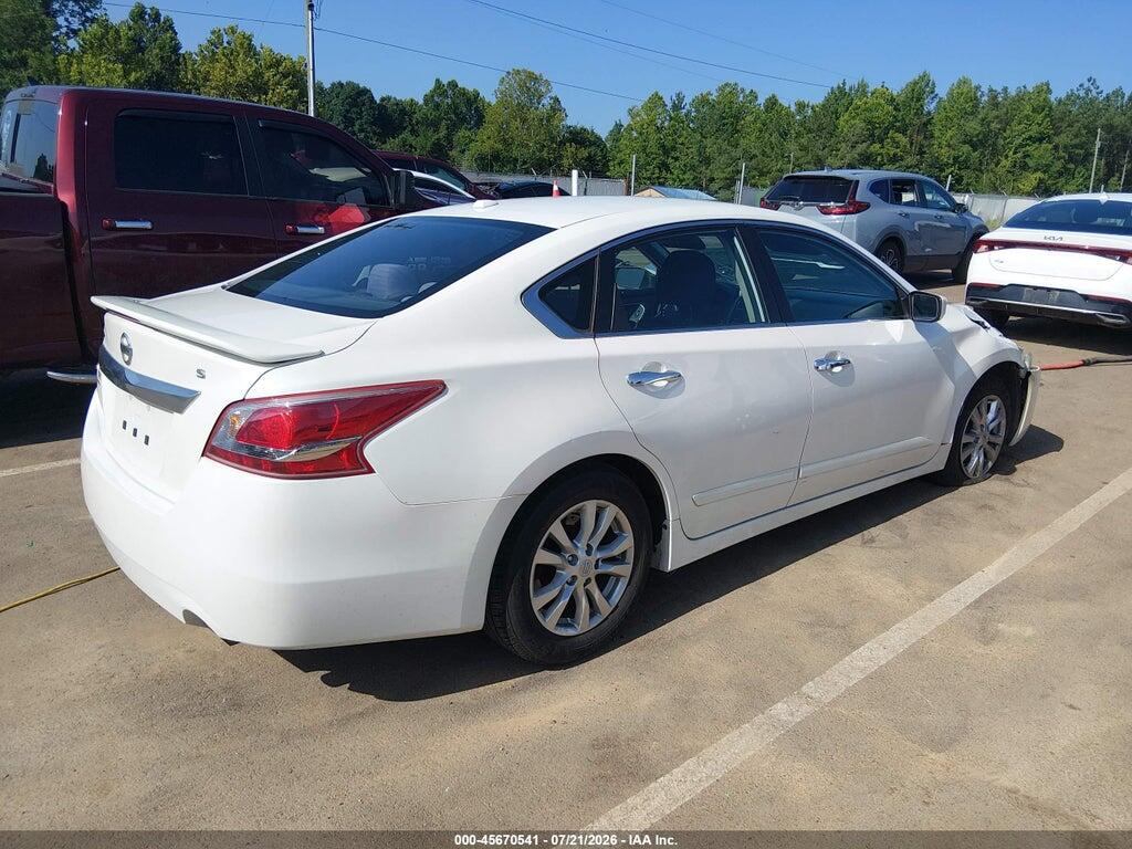 1N4AL3AP7FC105804 2015 NISSAN ALTIMA photo no. 4
