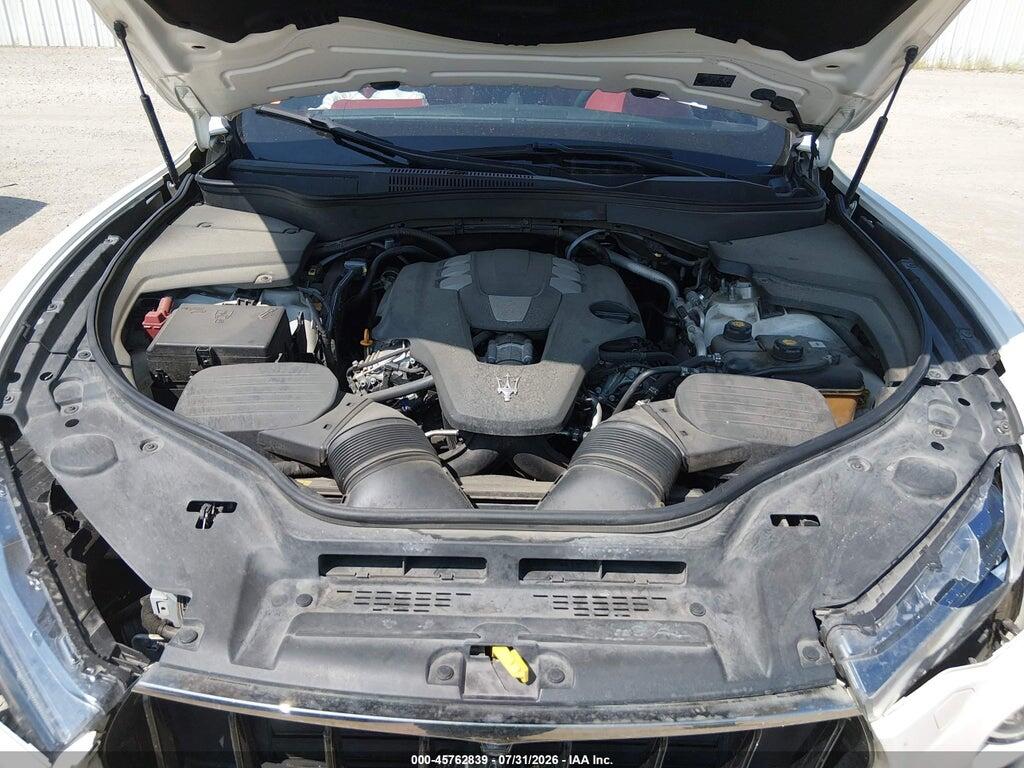 ZN661XUS4KX333323 2019 MASERATI LEVANTE photo no. 10