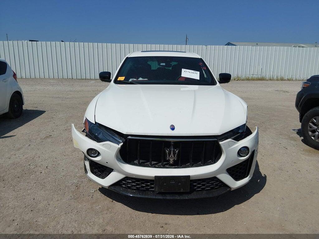 ZN661XUS4KX333323 2019 MASERATI LEVANTE photo no. 6