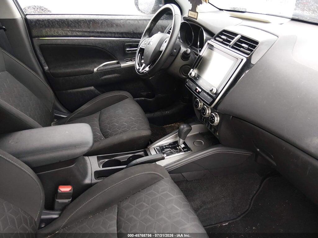 JA4AP4AU8LU025017 2020 MITSUBISHI OUTLANDER SPORT photo no. 5
