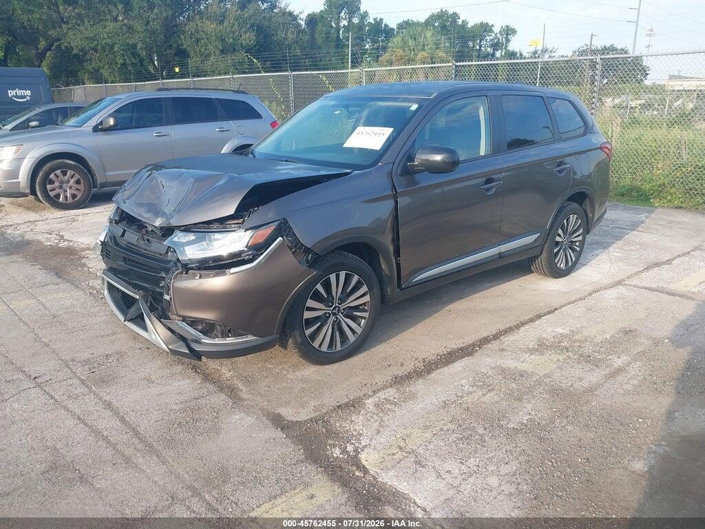 JA4AD2A32LZ015154 2020 MITSUBISHI OUTLANDER photo no. 2