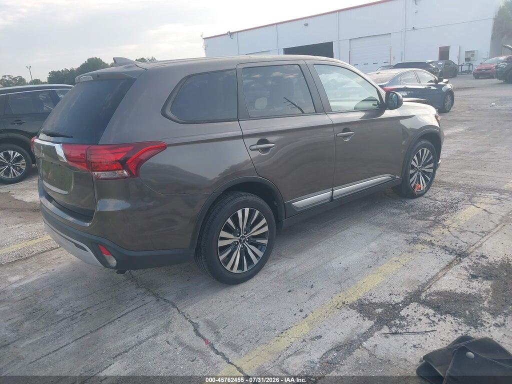 JA4AD2A32LZ015154 2020 MITSUBISHI OUTLANDER photo no. 4