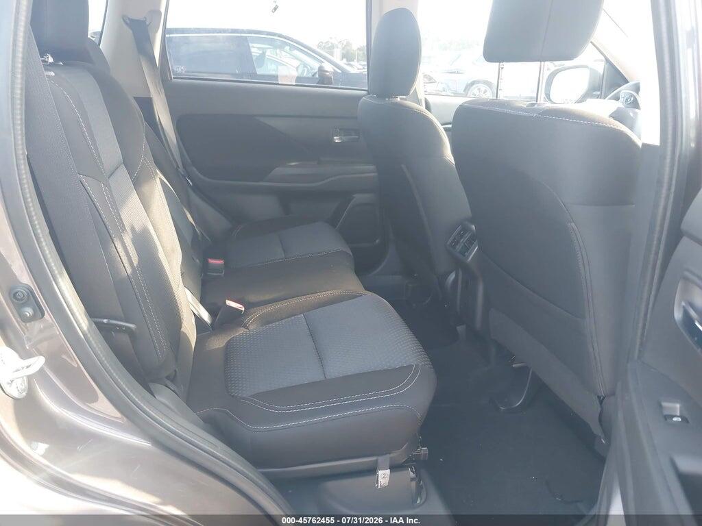 JA4AD2A32LZ015154 2020 MITSUBISHI OUTLANDER photo no. 8