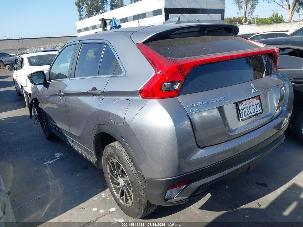JA4AT3AA6LZ036581 2020 MITSUBISHI ECLIPSE CROSS photo no. 3