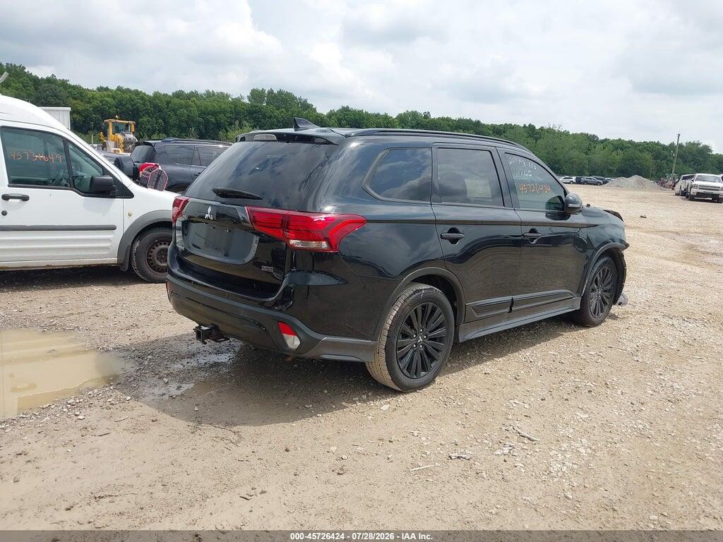 JA4AZ3A30LZ042313 2020 MITSUBISHI OUTLANDER photo no. 4