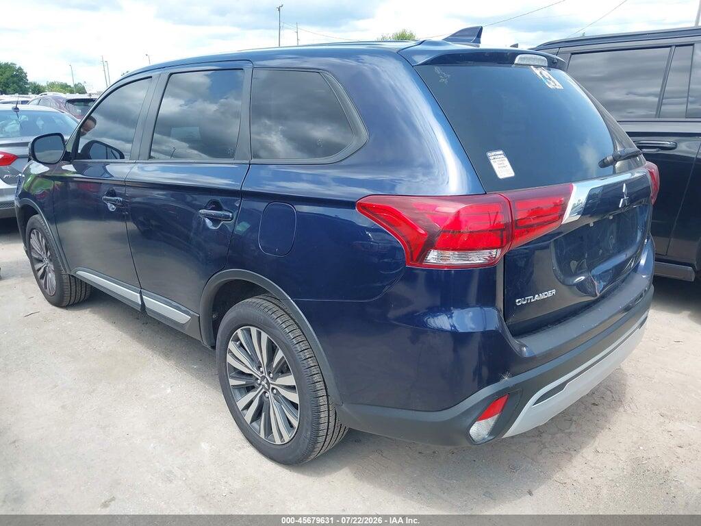 JA4AZ3A32LZ044399 2020 MITSUBISHI OUTLANDER photo no. 3