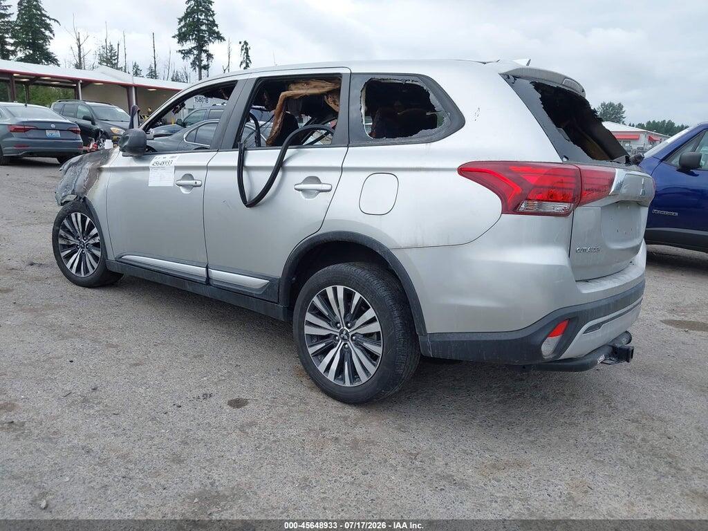 JA4AZ3A38LZ025985 2020 MITSUBISHI OUTLANDER photo no. 3
