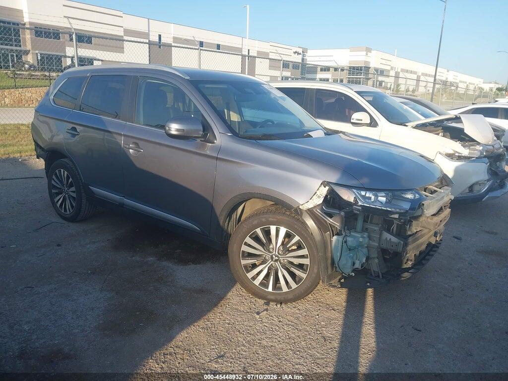 JA4AD3A35LZ030429 2020 MITSUBISHI OUTLANDER photo no. 1