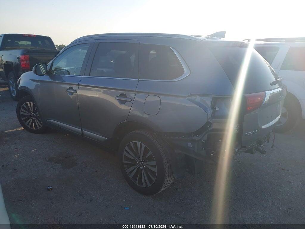 JA4AD3A35LZ030429 2020 MITSUBISHI OUTLANDER photo no. 3
