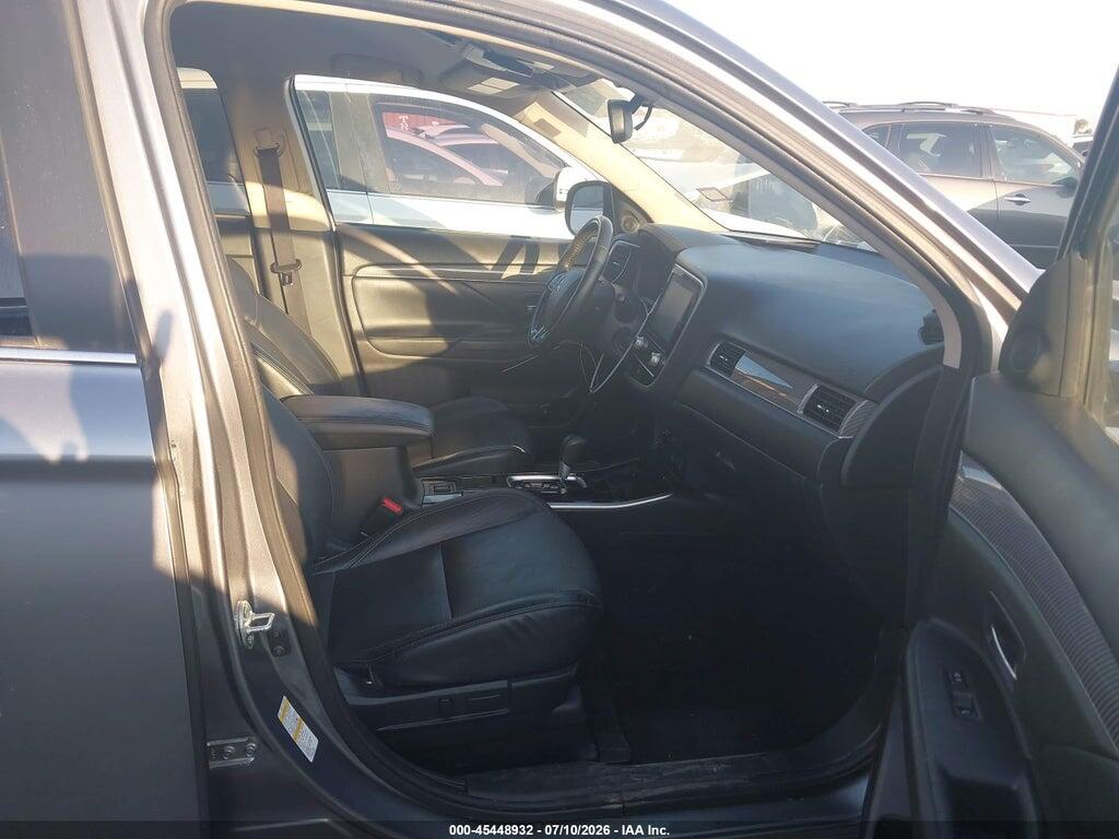 JA4AD3A35LZ030429 2020 MITSUBISHI OUTLANDER photo no. 5