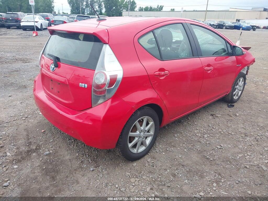 JTDKDTB32D1032227 2013 TOYOTA PRIUS C photo no. 4