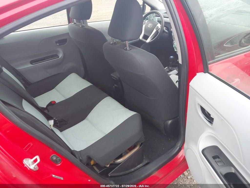 JTDKDTB32D1032227 2013 TOYOTA PRIUS C photo no. 8