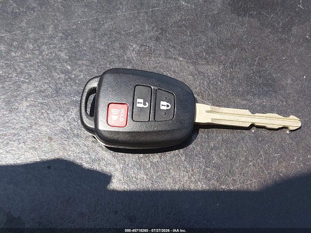 JTDKDTB35D1036871 2013 TOYOTA PRIUS C photo no. 11