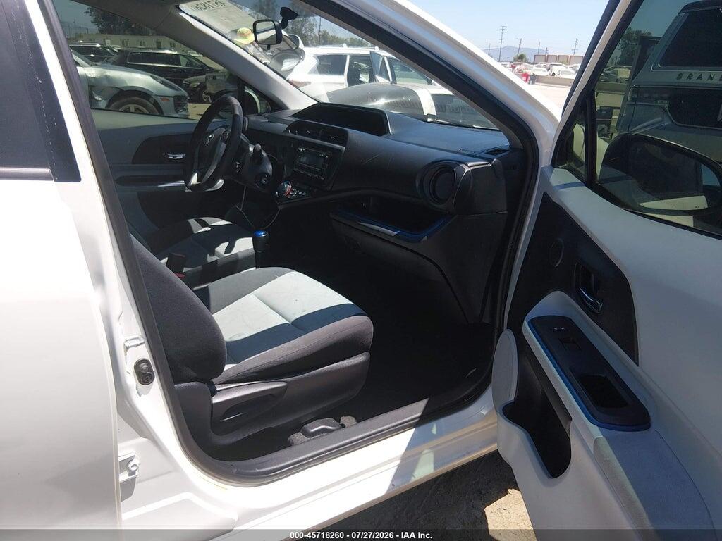 JTDKDTB35D1036871 2013 TOYOTA PRIUS C photo no. 5