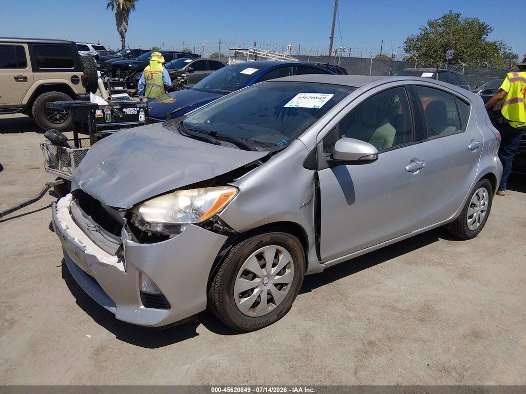 JTDKDTB36D1546954 2013 TOYOTA PRIUS C photo no. 2