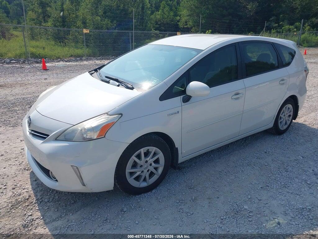 JTDZN3EU4D3206657 2013 TOYOTA PRIUS V photo no. 2