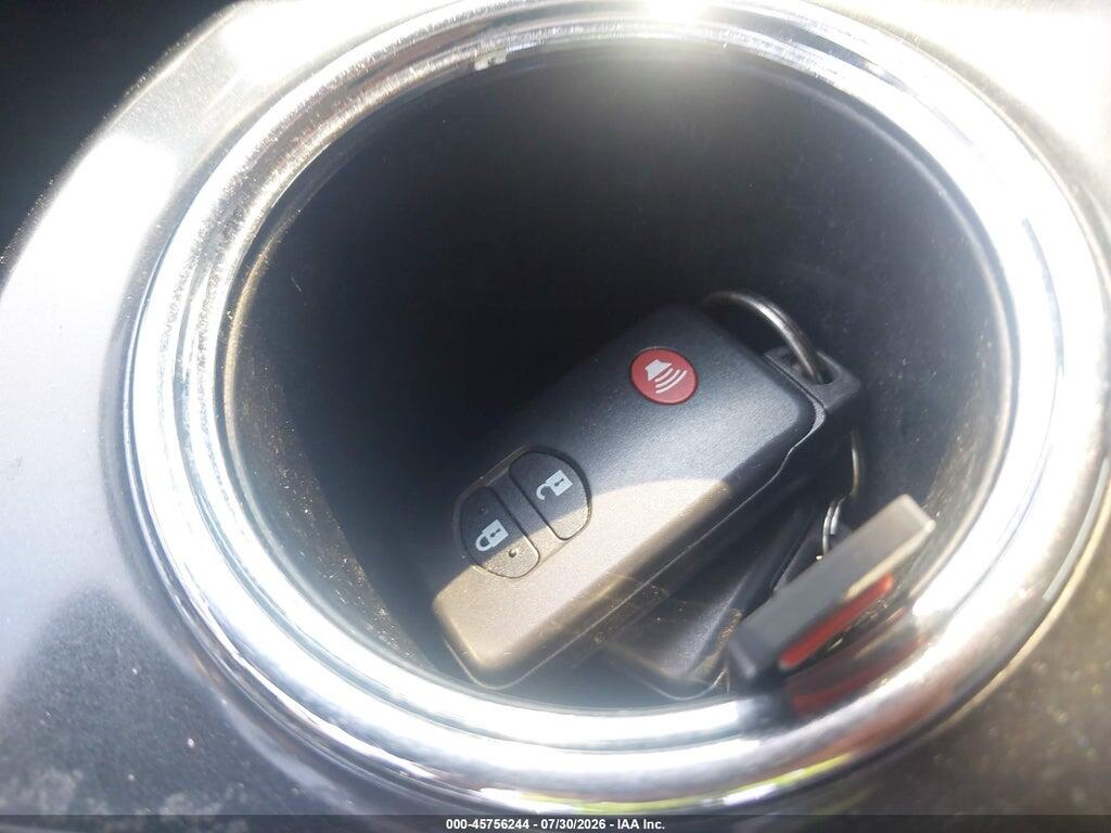 JTDZN3EU3D3251332 2013 TOYOTA PRIUS V photo no. 11