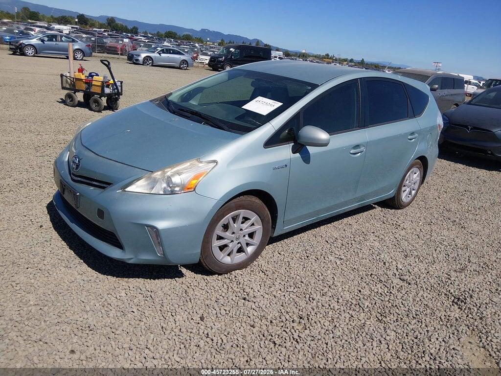 JTDZN3EU3D3202017 2013 TOYOTA PRIUS V photo no. 2