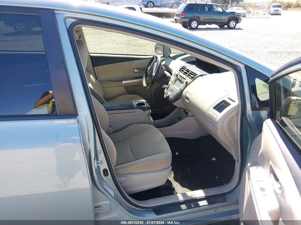 JTDZN3EU3D3202017 2013 TOYOTA PRIUS V photo no. 5