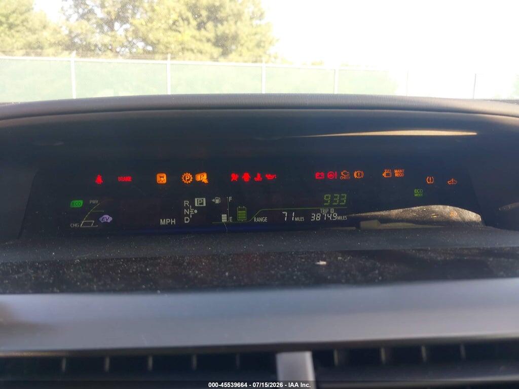 JTDZN3EU8D3199261 2013 TOYOTA PRIUS V photo no. 7