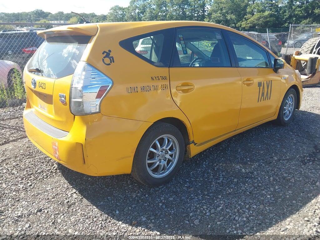 JTDZN3EU3D3187132 2013 TOYOTA PRIUS V photo no. 4