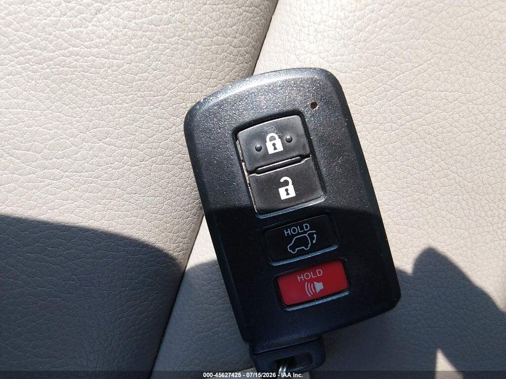 2T3YFREV8DW028852 2013 TOYOTA RAV4 photo no. 11