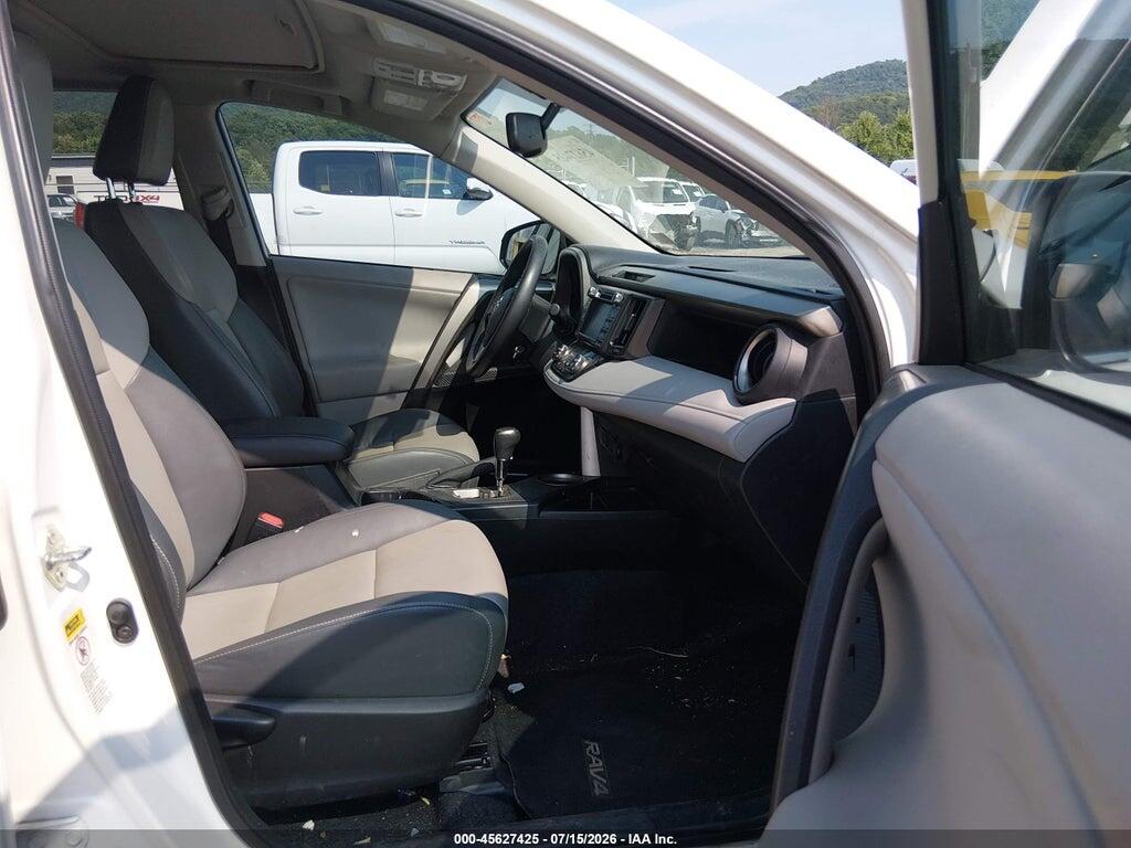 2T3YFREV8DW028852 2013 TOYOTA RAV4 photo no. 5