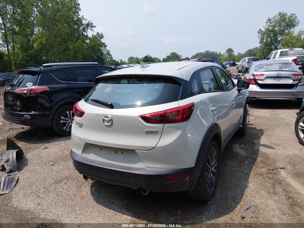 JM1DKFC74J0331818 2018 MAZDA CX-3 photo no. 4