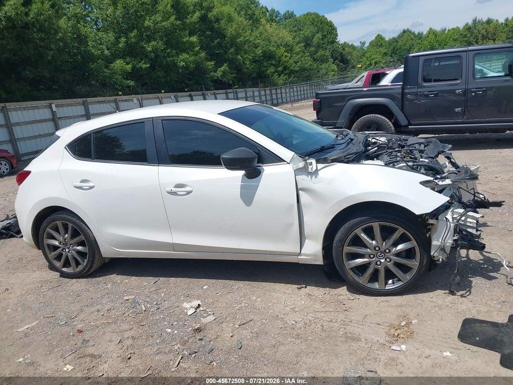 3MZBN1L32JM241415 2018 MAZDA MAZDA3 photo no. 12