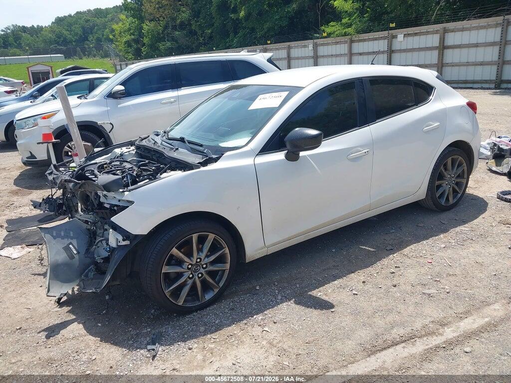 3MZBN1L32JM241415 2018 MAZDA MAZDA3 photo no. 2