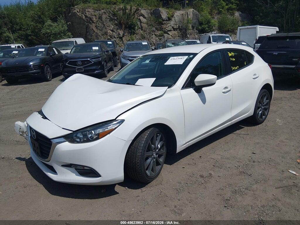 3MZBN1L36JM168517 2018 MAZDA MAZDA3 photo no. 2