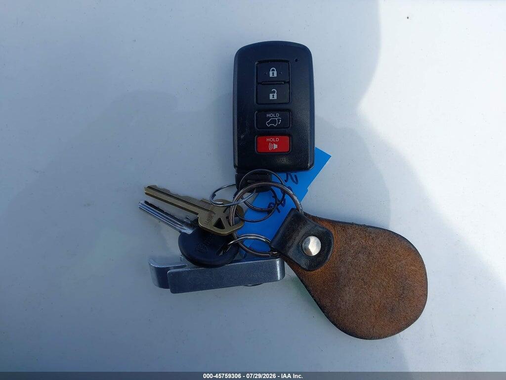 2T3DFREV0DW080376 2013 TOYOTA RAV4 photo no. 11